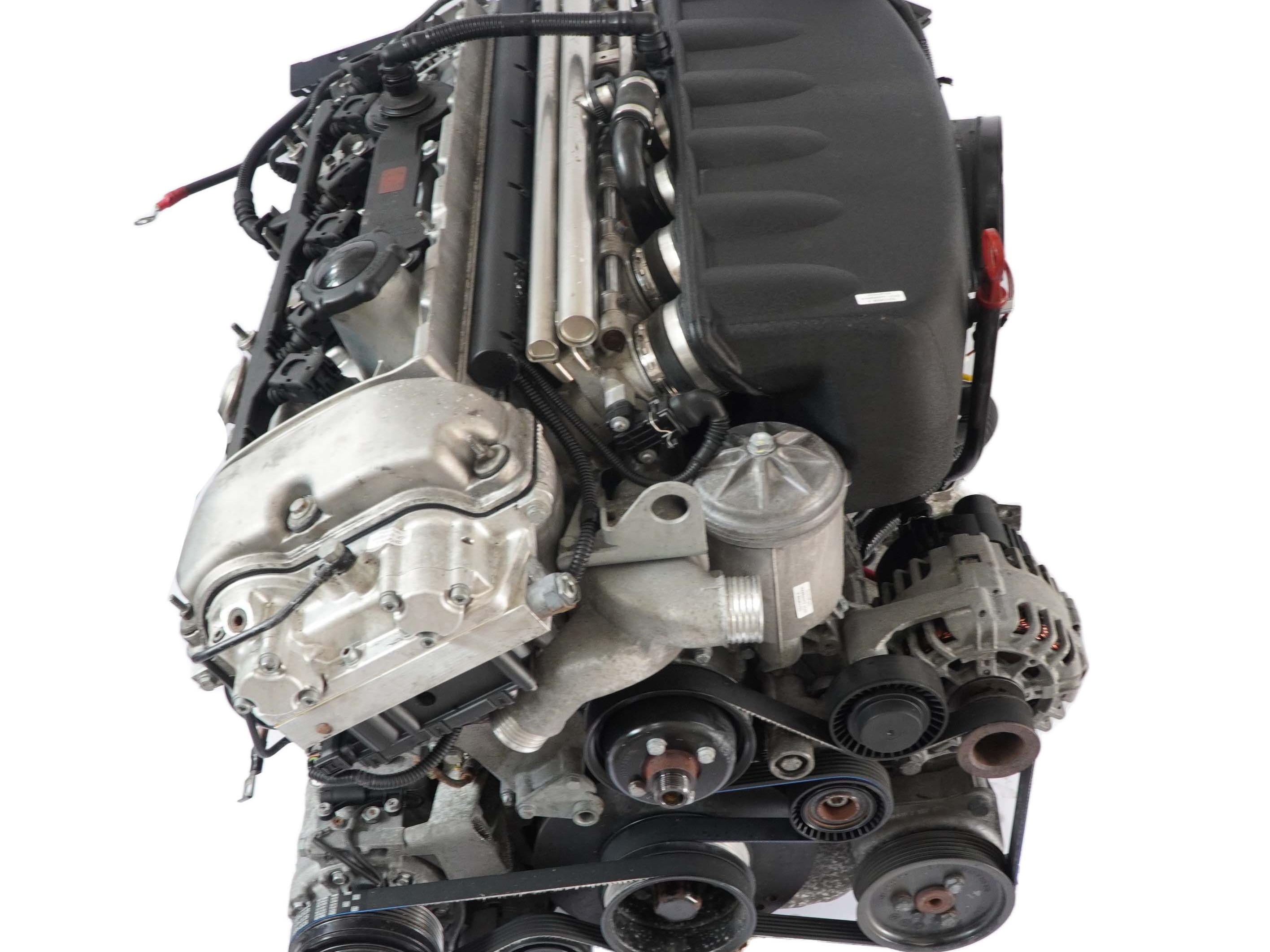 BMW S54 engine — race-prepared powertrain